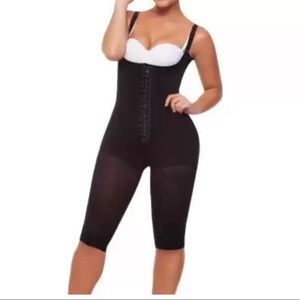 Faja colombiana con short levanta cola